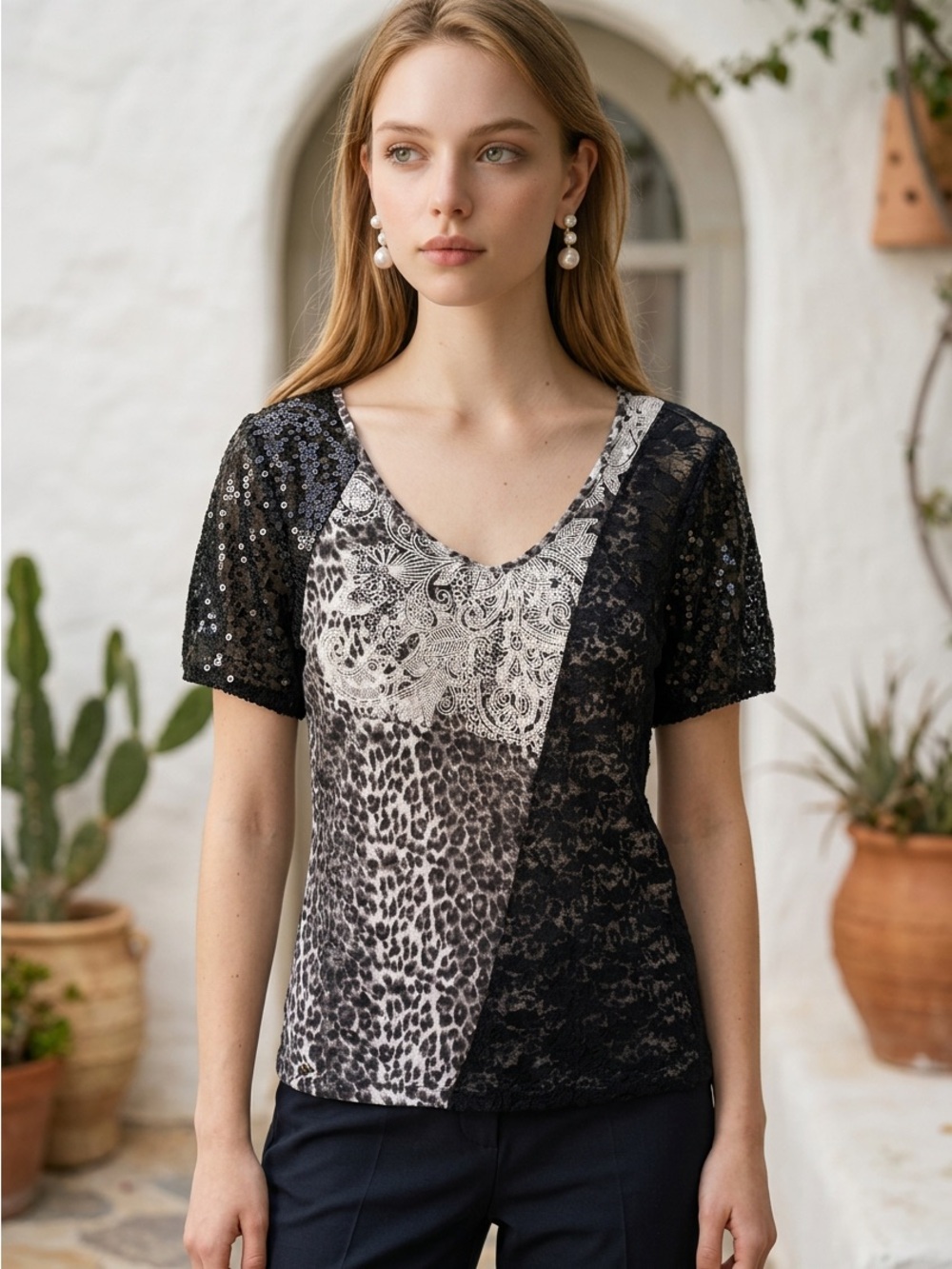 Daytrip Black Mixed-Print Lace & Sequin Short Sleeve Top